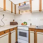 Apartament 3 Bedroom Stunning In *
