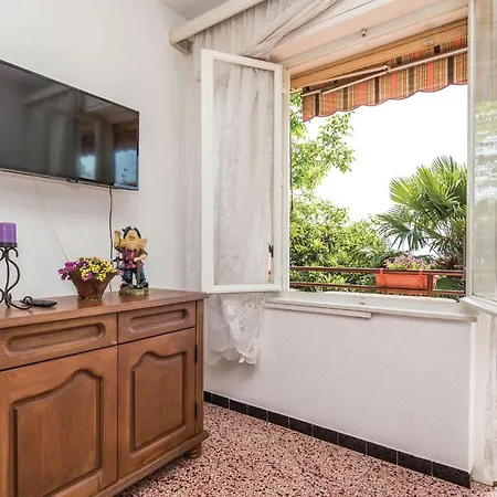 3 Bedroom Stunning In * Laurana
