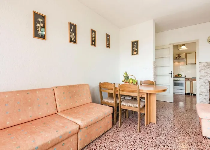 3 Bedroom Stunning In Lovran